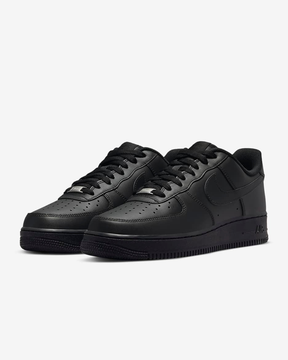 Nike Air Force 1 - Triple Black
